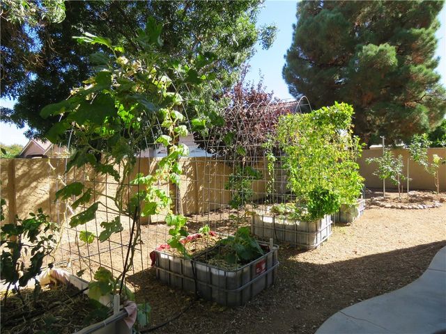 2504 Golf Drive, Kingman, AZ 86401