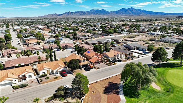 2504 Golf Drive, Kingman, AZ 86401