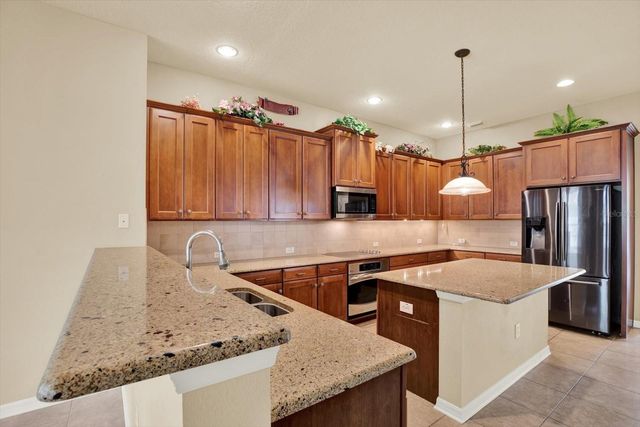 7018 CARDINALWOOD LANE, Land O Lakes, FL 34637