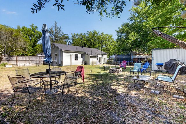 307 Thompson Street, Walterboro, SC 29488