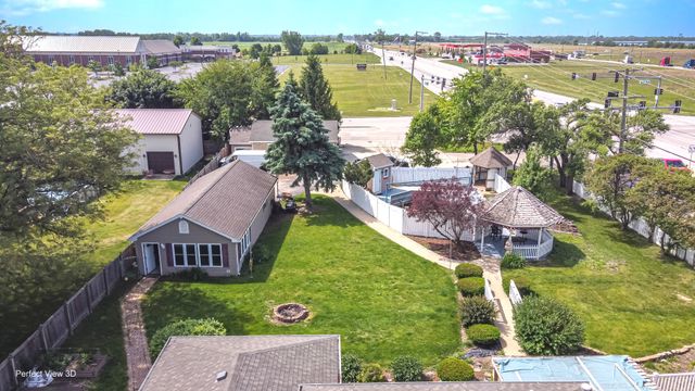 20753 Mary Drive, Lockport, IL 60441