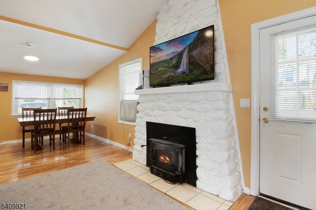 54 Sunset Trl, Denville Twp., NJ 07834