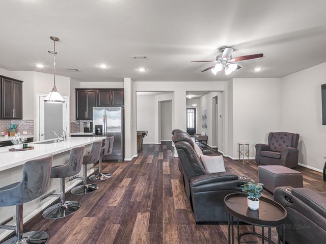 14106 Pinebrook Thistle Court, Cypress, TX 77429