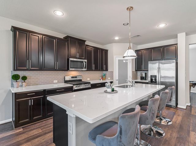 14106 Pinebrook Thistle Court, Cypress, TX 77429