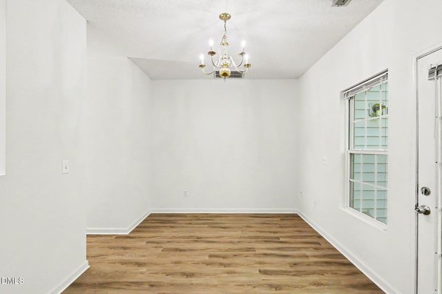10 Moorefield Court, Durham, NC 27705