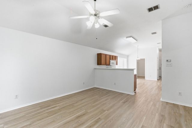 2729 Mountain Lion Drive, Fort Worth, TX 76244