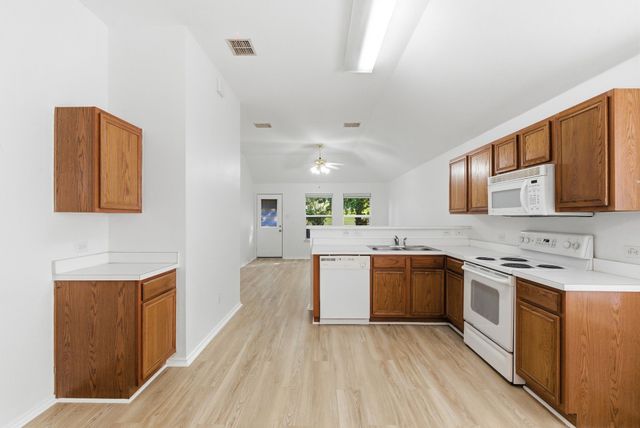 2729 Mountain Lion Drive, Fort Worth, TX 76244