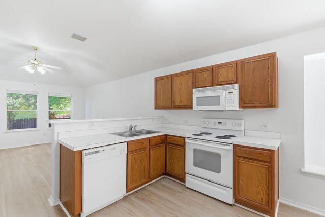 2729 Mountain Lion Drive, Fort Worth, TX 76244