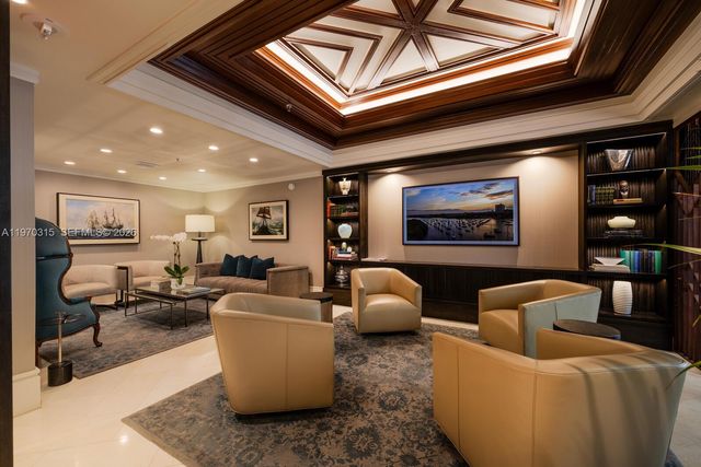 2901 S Bayshore Dr 2H, Miami, FL 33133