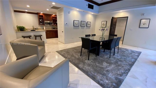 2901 S Bayshore Dr 2H, Miami, FL 33133