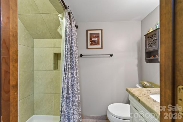 1712 Saddlewood Drive, Fort Mill, SC 29715