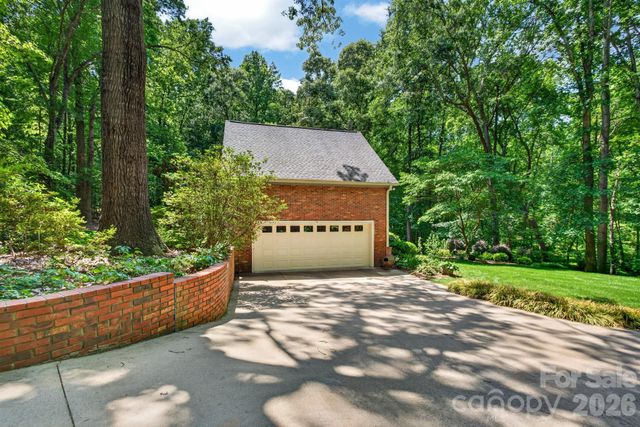 1712 Saddlewood Drive, Fort Mill, SC 29715