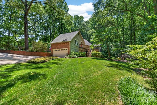 1712 Saddlewood Drive, Fort Mill, SC 29715