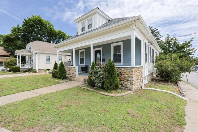 25 George Waterman Rd, Johnston, RI 02919