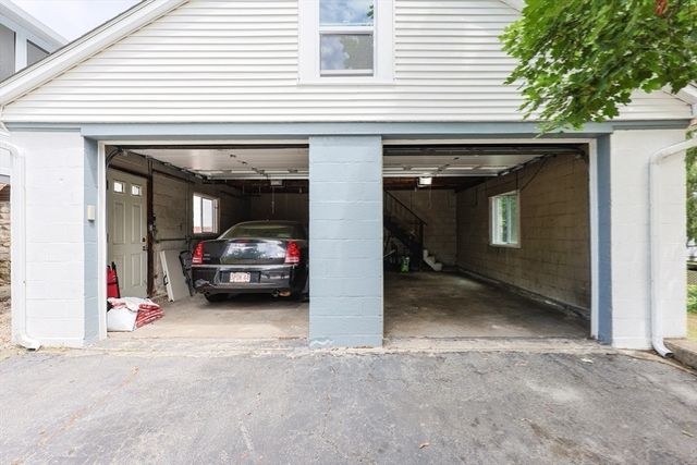 25 George Waterman Rd, Johnston, RI 02919