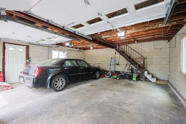 25 George Waterman Rd, Johnston, RI 02919