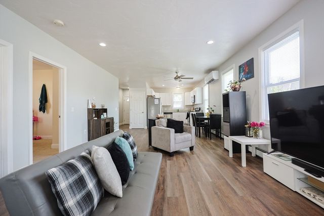 25 George Waterman Rd, Johnston, RI 02919