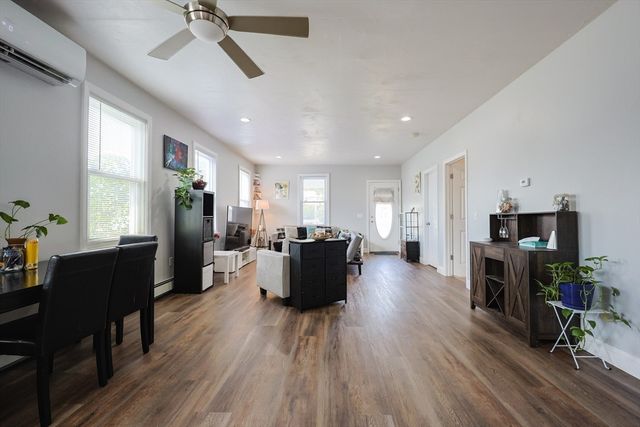 25 George Waterman Rd, Johnston, RI 02919