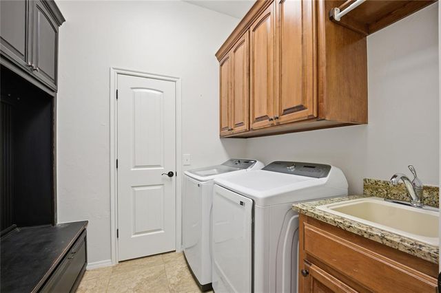 10812 NW 34th Street, Yukon, OK 73099