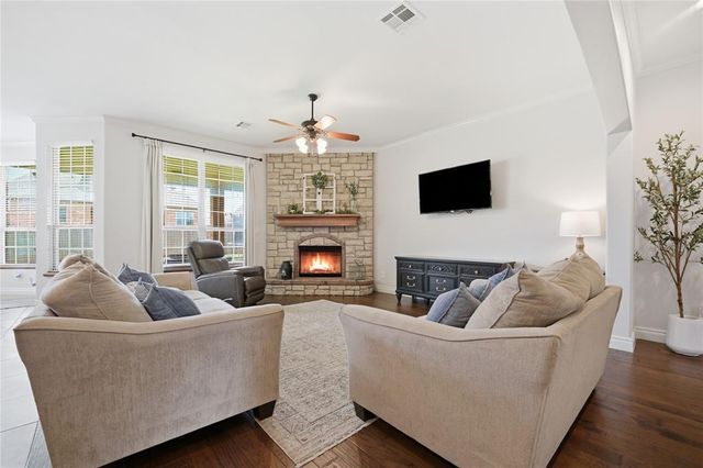 10812 NW 34th Street, Yukon, OK 73099