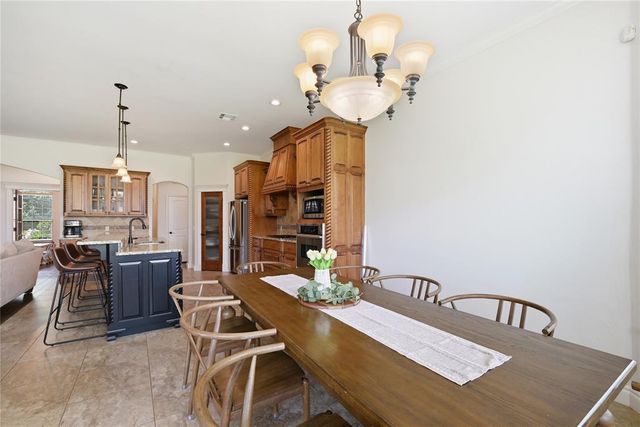 10812 NW 34th Street, Yukon, OK 73099