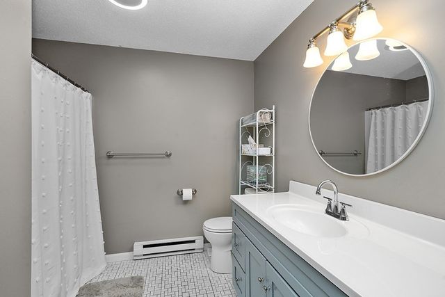 3 Strathmore Shire Dr A, Uxbridge, MA 01569