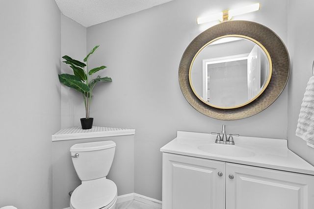 3 Strathmore Shire Dr A, Uxbridge, MA 01569