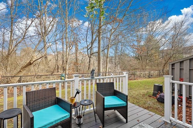 3 Strathmore Shire Dr A, Uxbridge, MA 01569