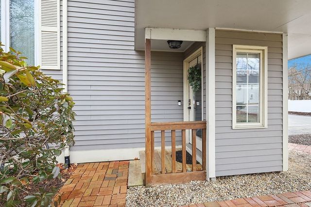 3 Strathmore Shire Dr A, Uxbridge, MA 01569