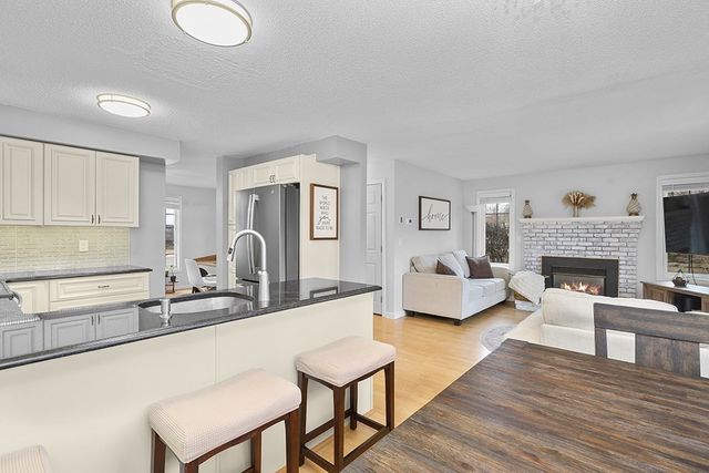 3 Strathmore Shire Dr A, Uxbridge, MA 01569