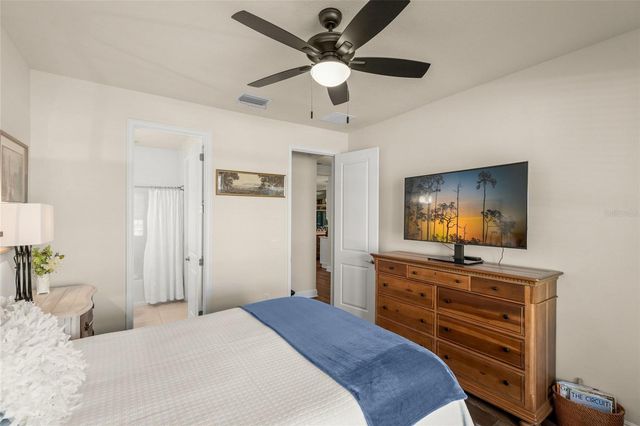 5773 LONG SHORE LOOP, Sarasota, FL 34238