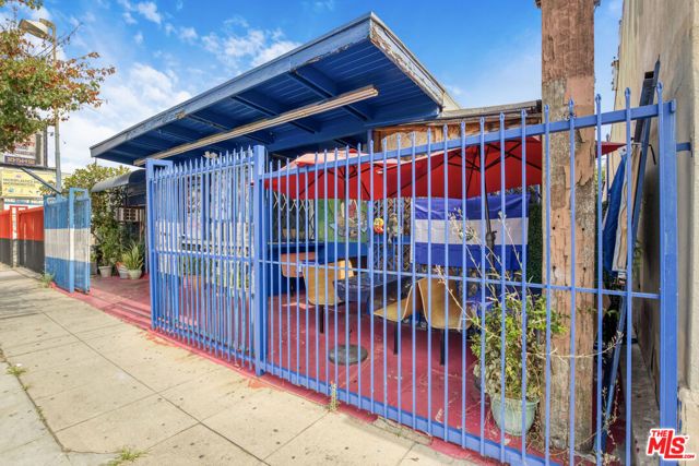 3429 Venice Boulevard, Los Angeles, CA 90019