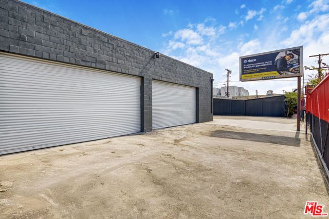 3429 Venice Boulevard, Los Angeles, CA 90019