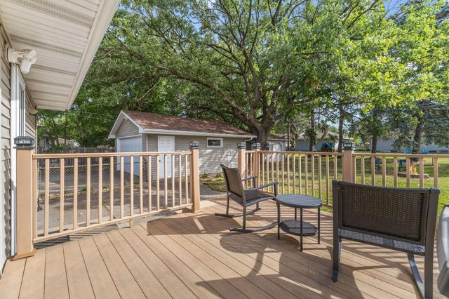 10143 Cottonwood Street NW, Coon Rapids, MN 55448