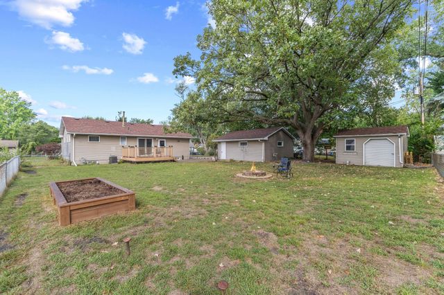 10143 Cottonwood Street NW, Coon Rapids, MN 55448