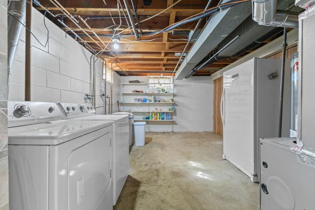 10143 Cottonwood Street NW, Coon Rapids, MN 55448