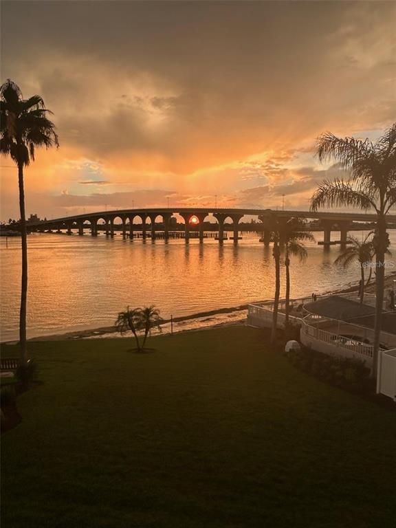 5901 BAHIA DEL MAR CIRCLE 321, St Petersburg, FL 33715