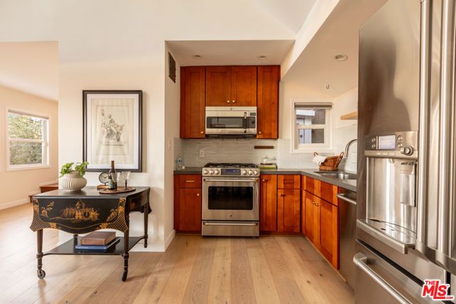 12458 Laurel Terrace Drive, Studio City (los Angeles), CA 91604
