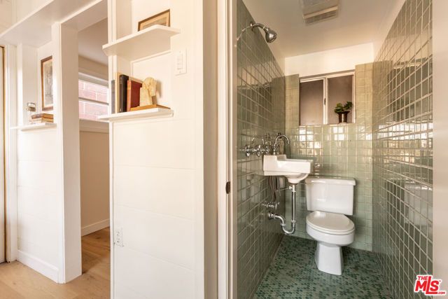 12458 Laurel Terrace Drive, Studio City (los Angeles), CA 91604