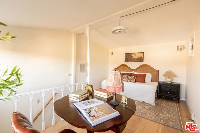 12458 Laurel Terrace Drive, Studio City (los Angeles), CA 91604