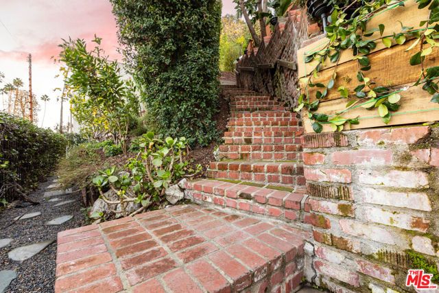 12458 Laurel Terrace Drive, Studio City (los Angeles), CA 91604