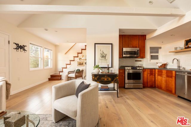 12458 Laurel Terrace Drive, Studio City (los Angeles), CA 91604