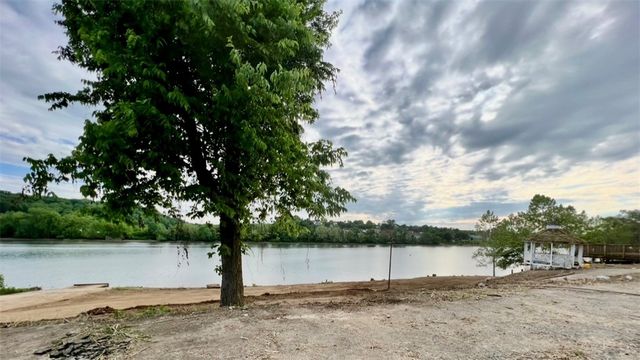 136 Bunola River Road, Forward Twp, PA 15063