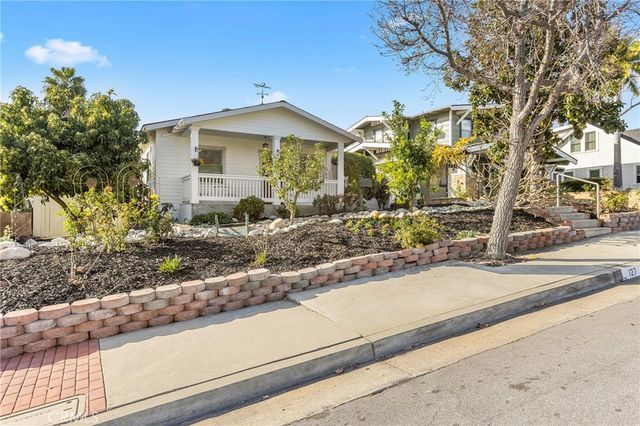 127 S Redwood Avenue, Brea, CA 92821