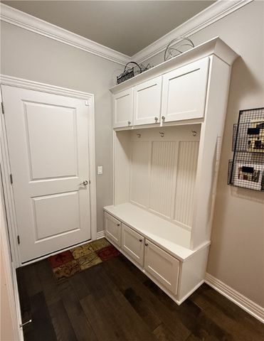 18317 Astor Drive, Fayetteville, AR 72704