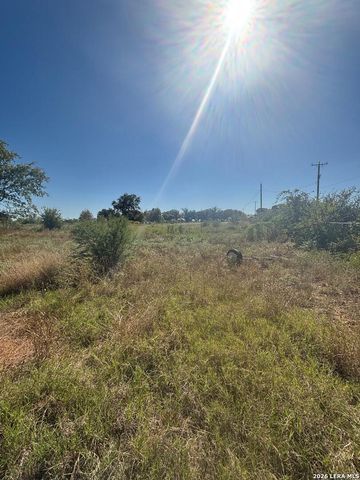 4103 Edwards, China Grove, TX 78263