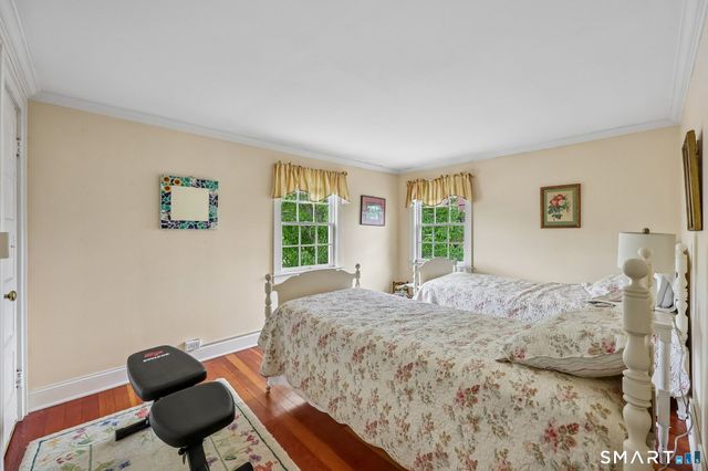 153 Middle Beach Road, Madison, CT 06443