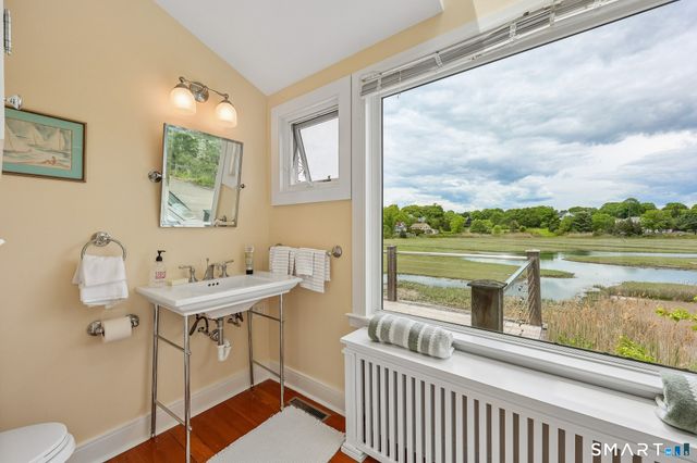 153 Middle Beach Road, Madison, CT 06443
