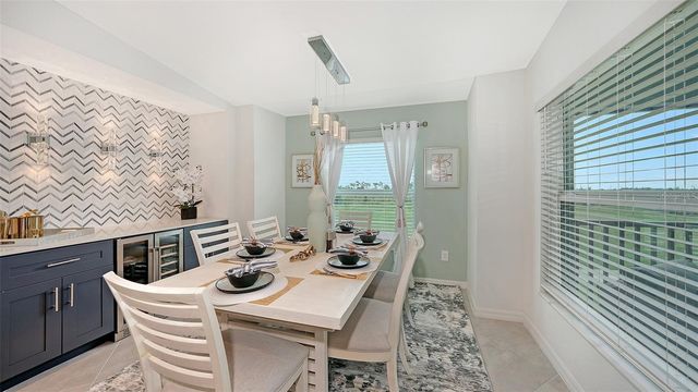 12550 GALAPAGOS COURT 206, Venice, FL 34293