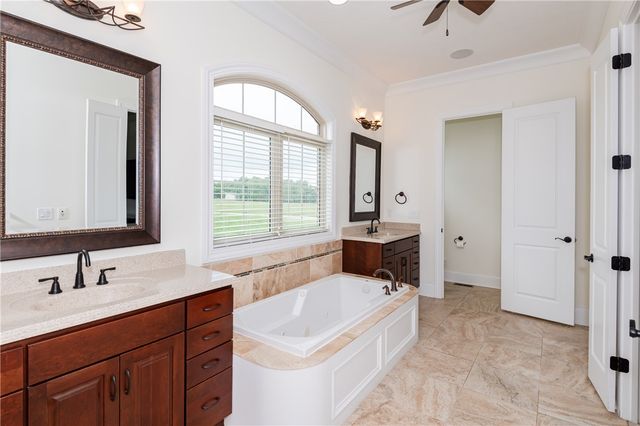 2722 Scarborough Place, Beavercreek Twp, OH 45385